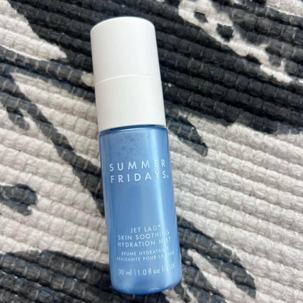 Summer fridays jet lag skin soothing hydration mist 30 ML 
Brand new never used